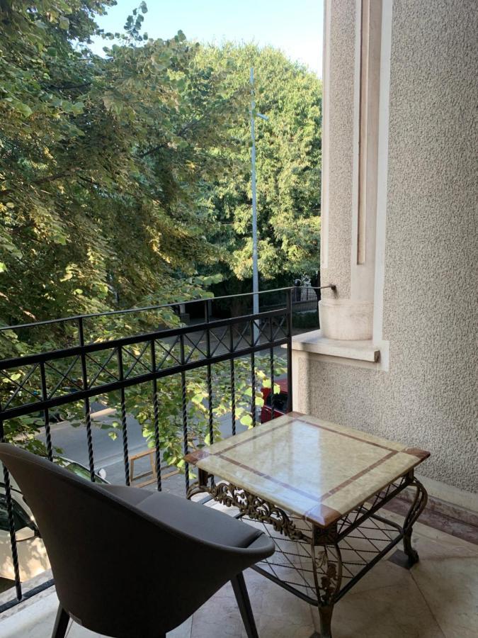 Relax And Pool Apartments Novi Sad Eksteriør billede