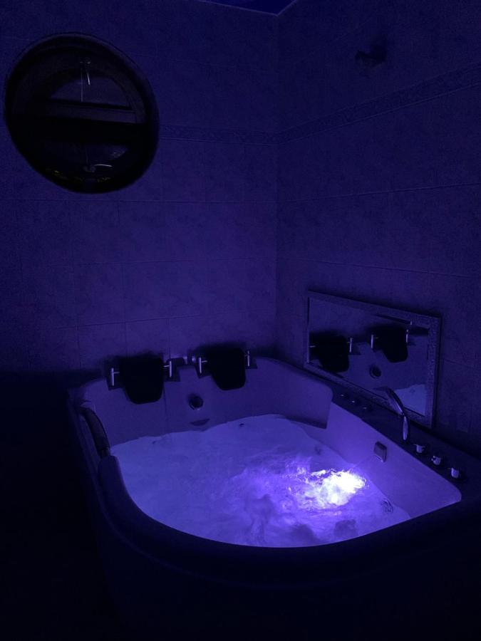 Relax And Pool Apartments Novi Sad Eksteriør billede