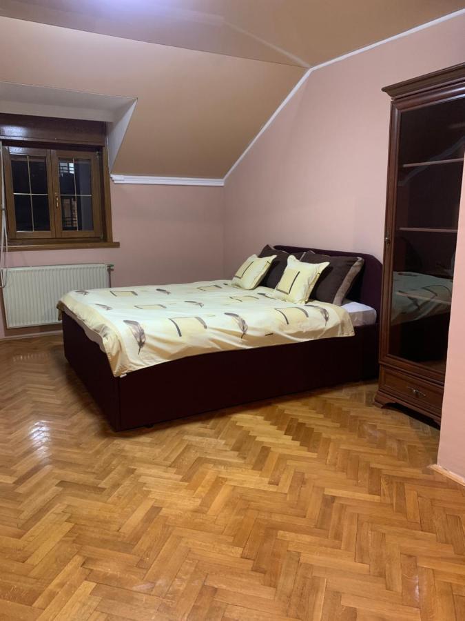 Relax And Pool Apartments Novi Sad Eksteriør billede